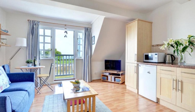 Apartment River View by Interhome