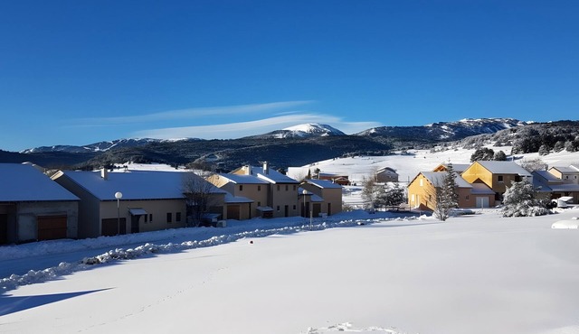 Apartment 'Roc Sol i Neou' with Mountain View, Private Terrace and Wi-Fi