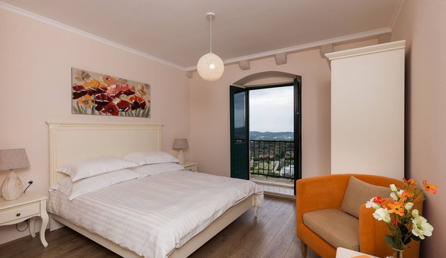 Apartment&Rooms Savonari - Superior Double Room with Balcony and Sea View (Soba 1)