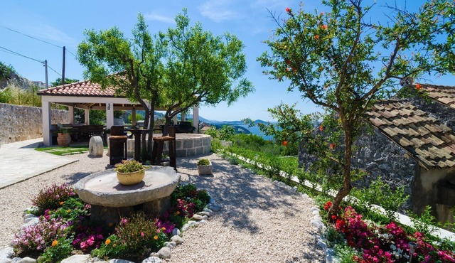 Apartment&Rooms Savonari - Two Bedroom Studio Apartment with Terrace