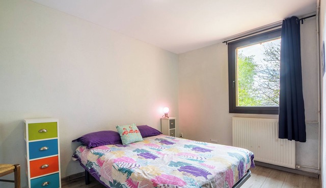 Apartment 'Studio avec Jardin à Bagneres' with Mountain View, Private Terrace and Wi-Fi