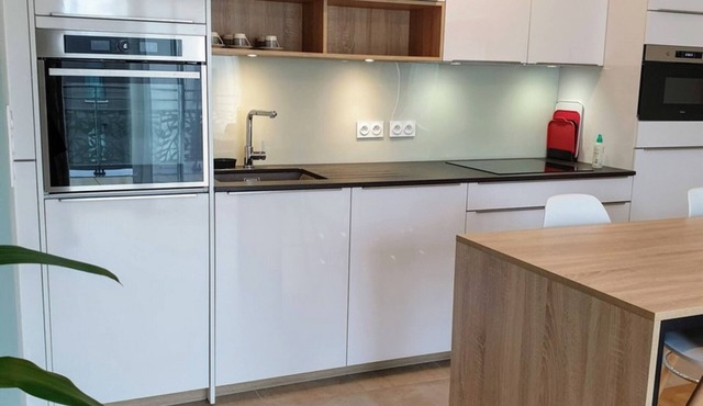 Apartment Saint-Cyr-l'École, 2 bedrooms, 5 persons