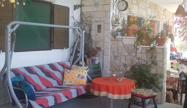 Apartment Sanka (46881-A2) - Gdinj - island Hvar