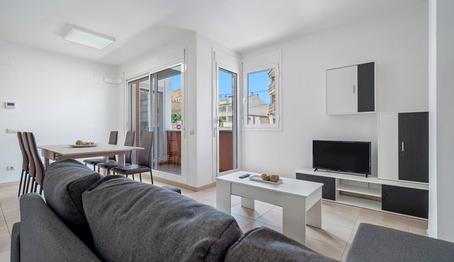 Apartment 'Sara' with Private Terrace, Wi-Fi and Air Conditioning