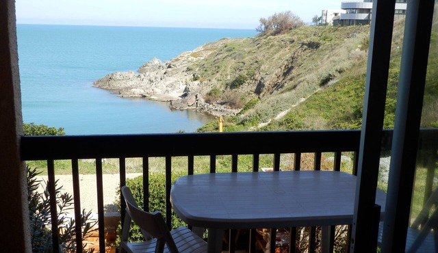 Apartment sea view Port Vendres Collioure direct cove wifi Terrace