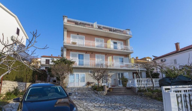 Apartment Selce 2383a