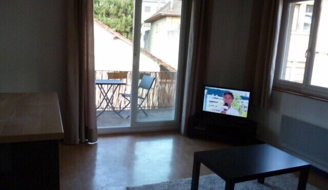 Apartment, sleeps 4, near the spa and lake, Thonon-les-Bains