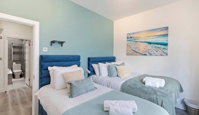 Apartment - Sleeps 11 - Hampstead Highstreet 5mins