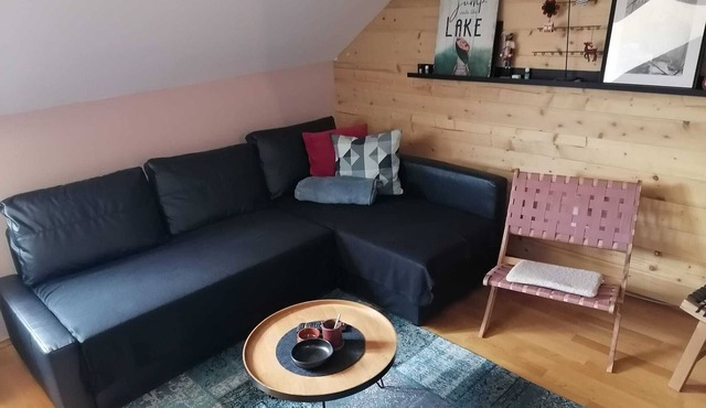 Apartment Sleeps 4 with Lake View