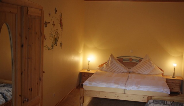 Apartment 'Stark bis 3 Personen' with Wi-Fi in Scheßlitz