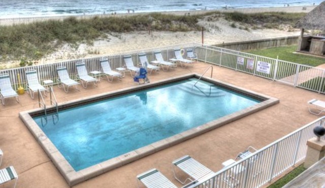 Apartment Steps from the Beach!
