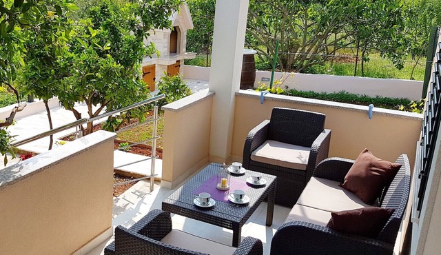 Apartment Stipe, (14952), Vinišce, hr