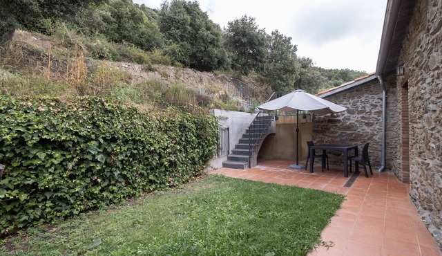 Apartment 'Suite 2' with Mountain View, Wi-Fi and Air Conditioning