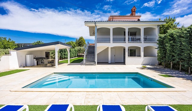 Apartment Susanne 1 with Shared Pool near Porec