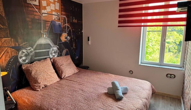 Apartment T1 4P. Air conditioning and private parking