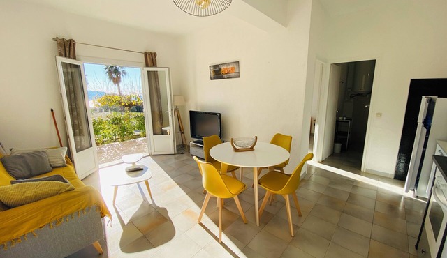 Apartment T2 furnished tourism 2 * air-conditioned near the sea