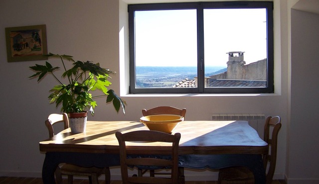 apartment t3 exceptional view on the valley of durance