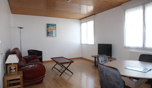 Apartment T3 RIOM (60m²) separate kitchen