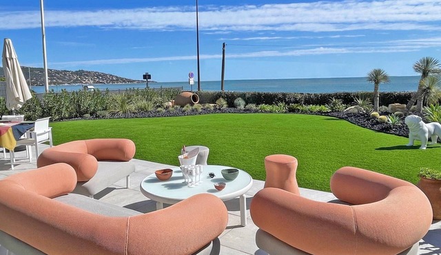 Apartment T4 - 6 people - Sea view - Air conditioning - Wifi - Facing the beach - Sainte Maxime