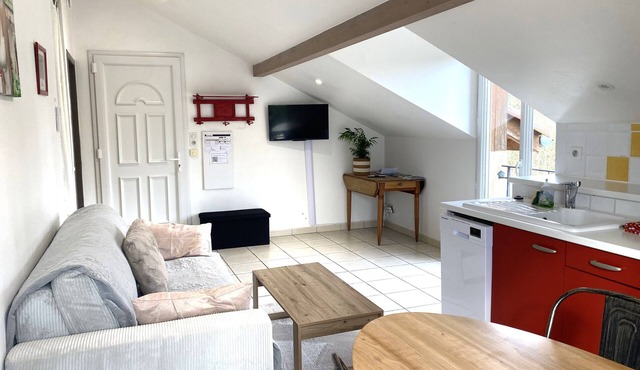 Apartment TANGARA with balcony