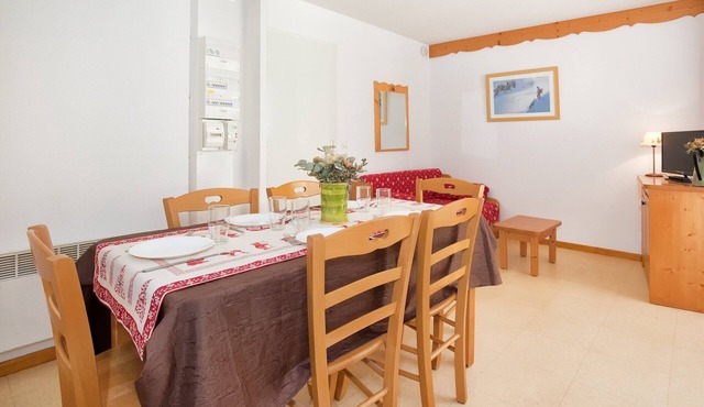 Apartment Termignon near Ski Gondola