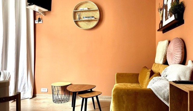 Apartment Terra cotta # Reims