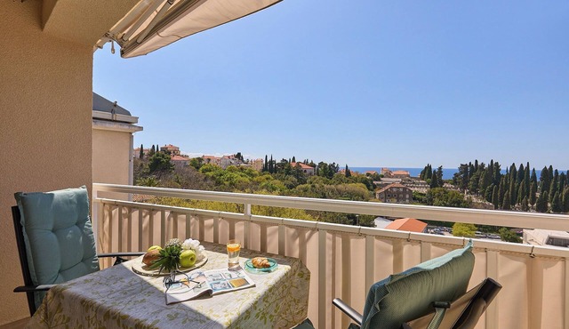 Apartment Terra - Three Bedroom Apartment, Sleeps 5