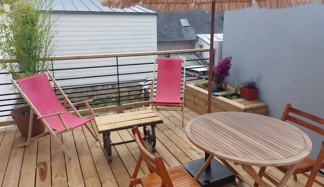 Apartment 'Terrasse - Morgat Plage' with Private Terrace and Wi-Fi
