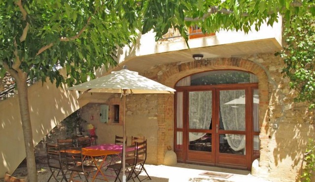 Apartment Terres Ste Hilaire - Cade (OLL101) in Ollieres - 8 persons, 3 bedrooms