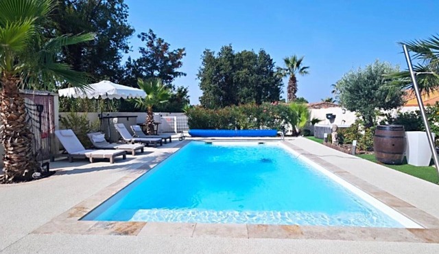Apartment 'Top Entre Mer Et Montag' with Private Pool, Wi-Fi and Air Conditioning