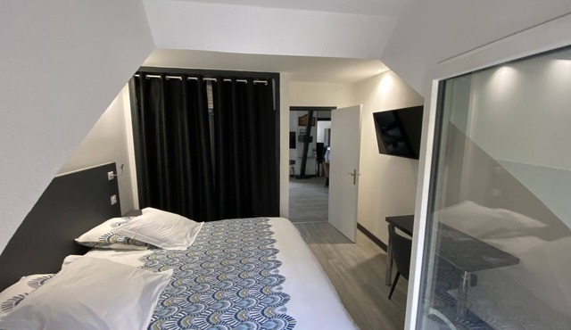 Apartment-Tom-Premium-Wet room-City view