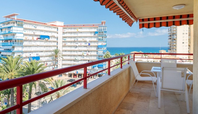 Apartment 'Torre Mar Muchavista' with Sea View, Shared Pool and Wi-Fi