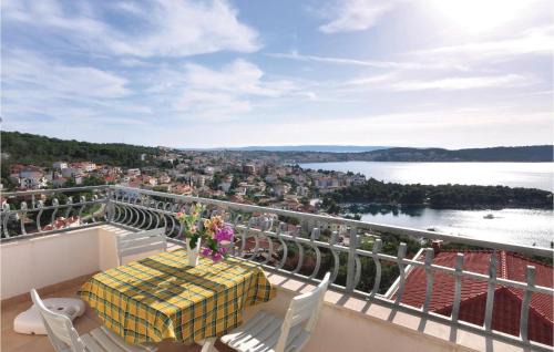 Apartment Trogir Spira Puovica Ii Ii