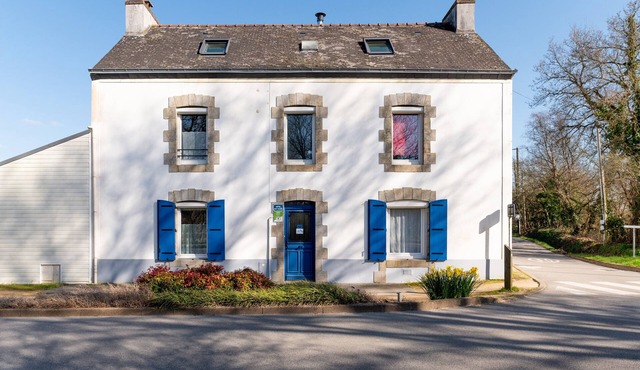 Apartment 'Valou' with Private Terrace, Shared Garden and Wi-Fi