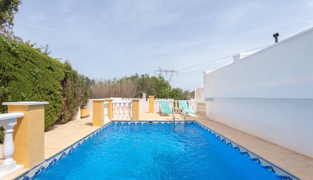 Apartment 'Villa Casablanca' with Mountain View, Private Pool and Wi-Fi