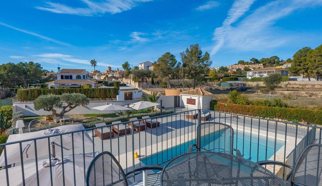 Apartment 'Villa Hoy Naranja' with Mountain View, Wi-Fi and Air Conditioning