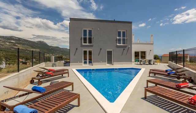 Apartment Villa Mila