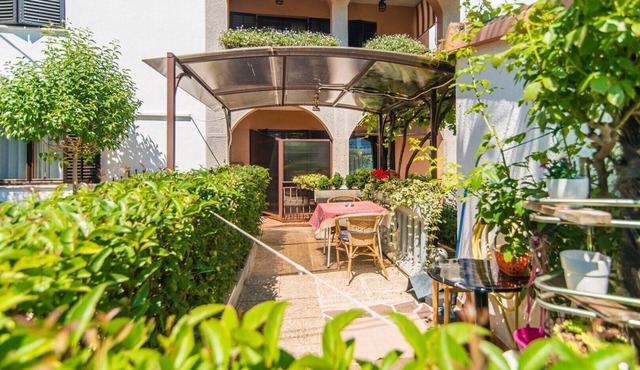 Apartment Vilma with Balcony No.5