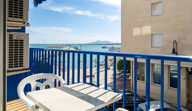 Apartment 'Vista Mar' with Sea View, Wi-Fi and Air Conditioning