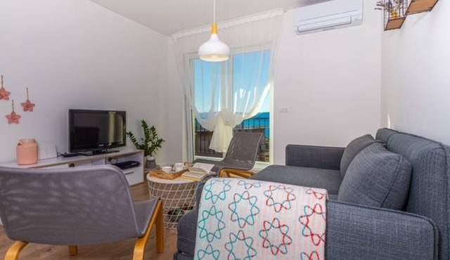 Apartment Vivien by Interhome
