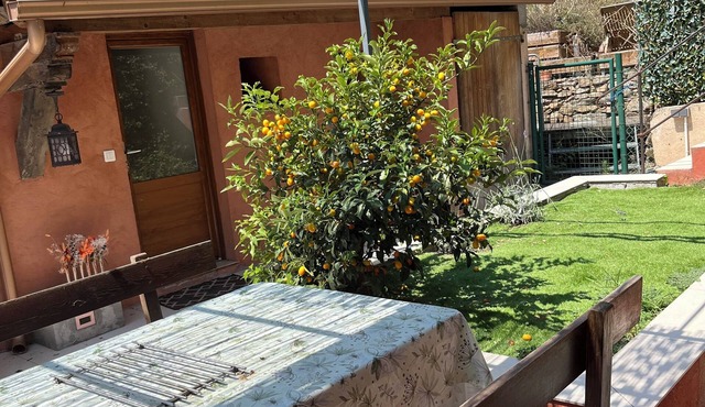 Apartment with exclusive outdoor pool