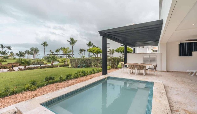 Apartment w/pool/ocean view at Punta Palmera BA5