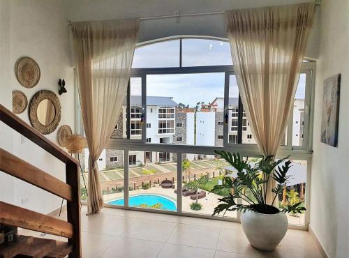 Apartment w private terrace and Jacuzzi