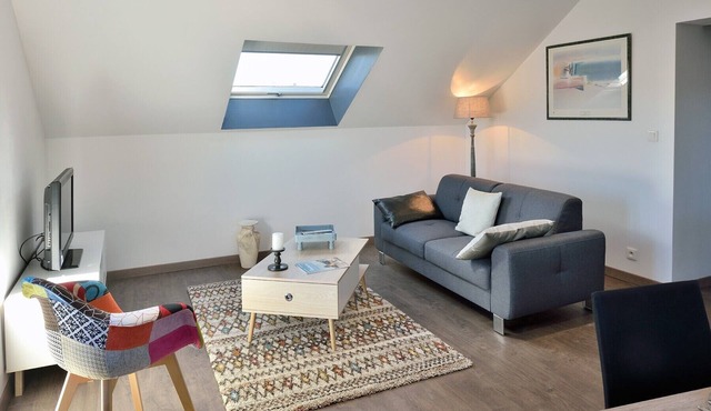 Apartment Warm Air-conditioned Parking