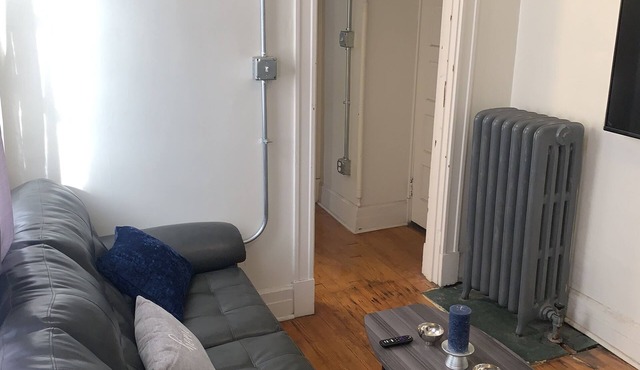 Apartment- Walnut Hills Business District