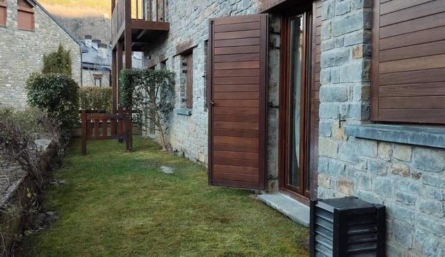 Apartment with Garden and Parking in Castiello de Jaca