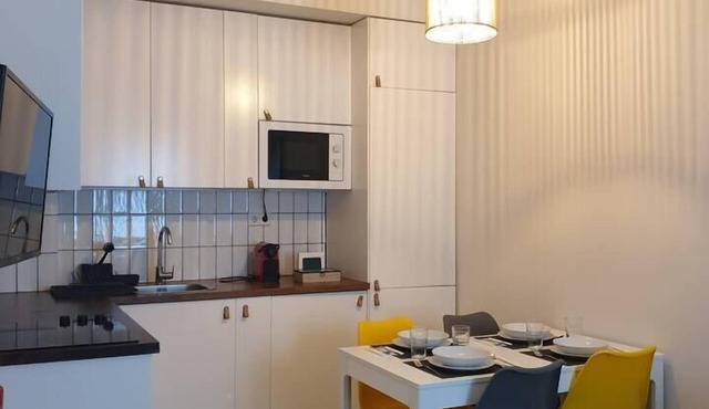 Apartment with A/C next to the Metropolitano
