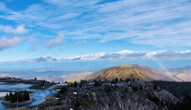 Apartment with balcony 150m from the slopes