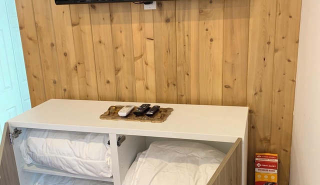 Apartment with a Balcony. Free Parking.