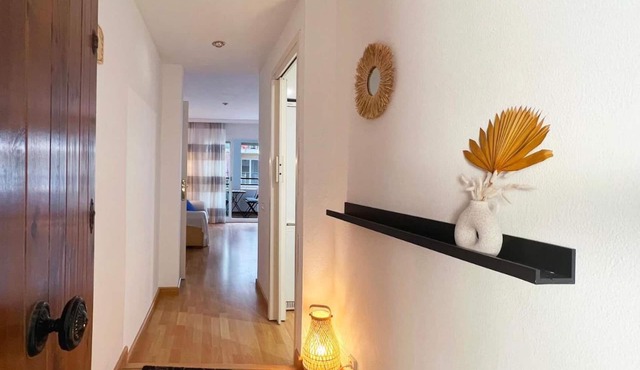 Apartment with pool 300m beach and train